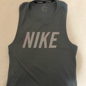 Nike Workout Top